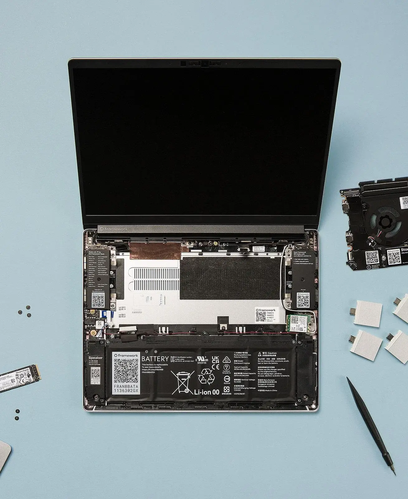 Framework Laptop 13 DIY Edition (AMD Ryzen™ 7040 Series)